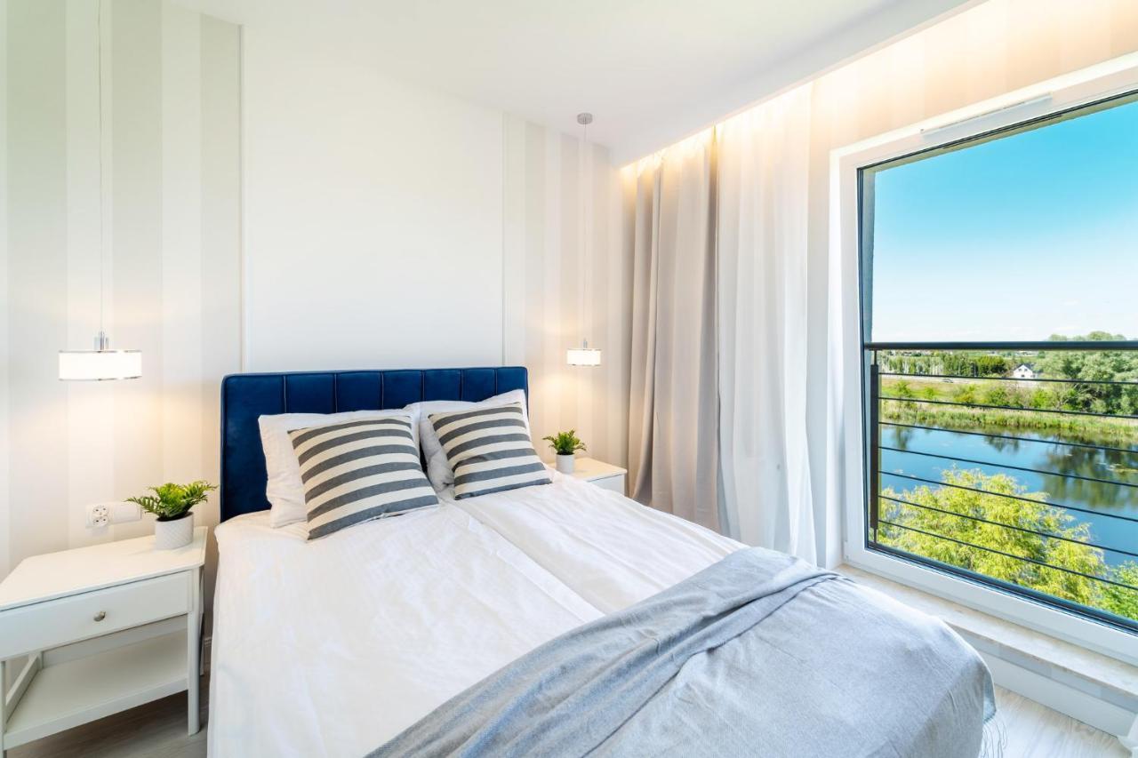 Belle View - 3Pok, Nawet 5 Lozek, Piekny Widok Na Rzeke, Tv55" Z Netflix I Max, Parking, Winda Apartman Iława Kültér fotó