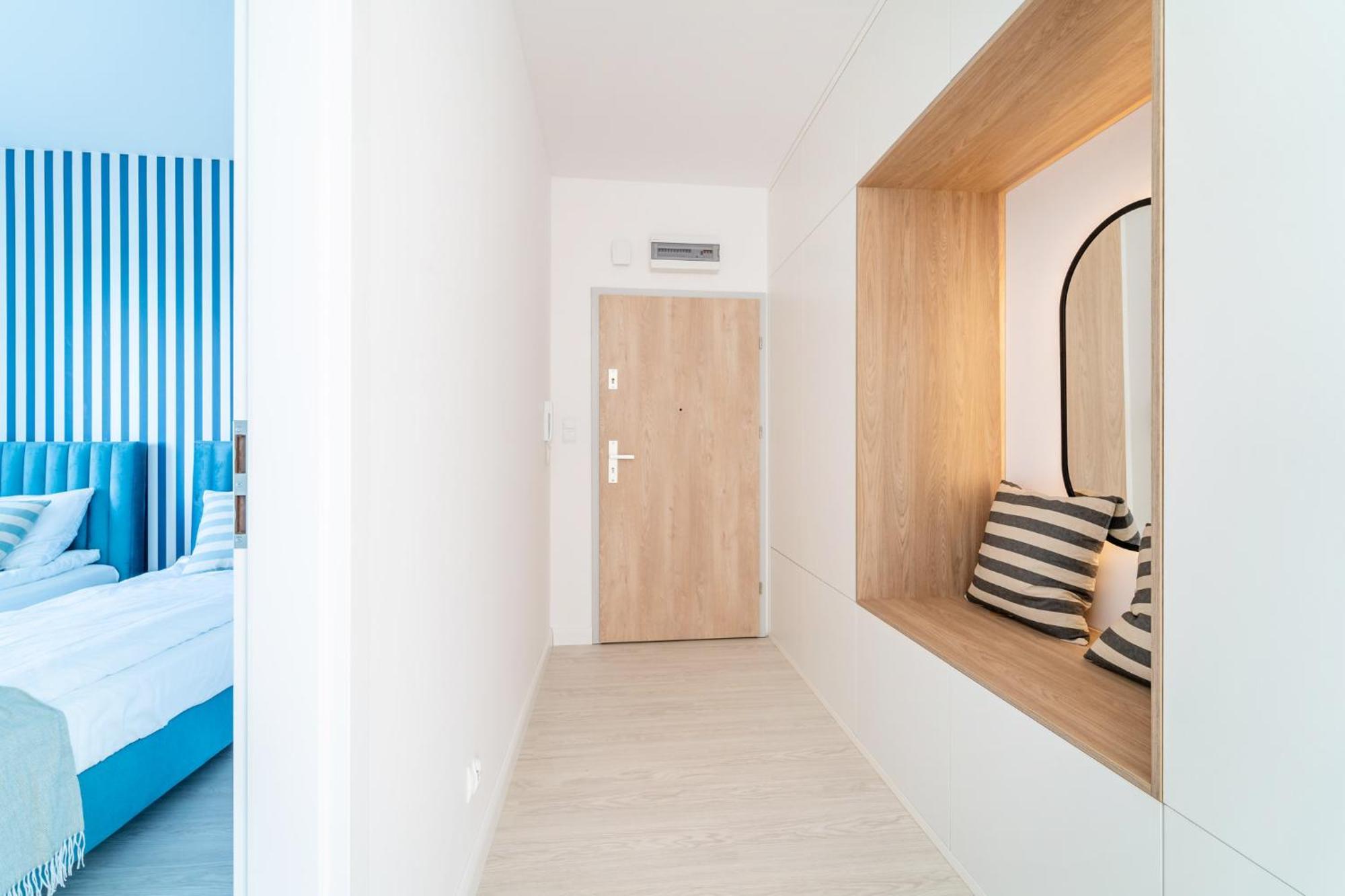 Belle View - 3Pok, Nawet 5 Lozek, Piekny Widok Na Rzeke, Tv55" Z Netflix I Max, Parking, Winda Apartman Iława Kültér fotó